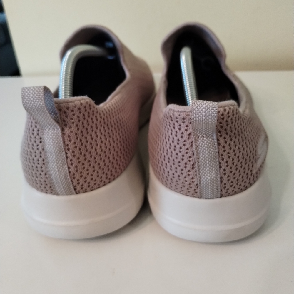 Skechers Women's Goga Max sneakers - Picture 5 of 11